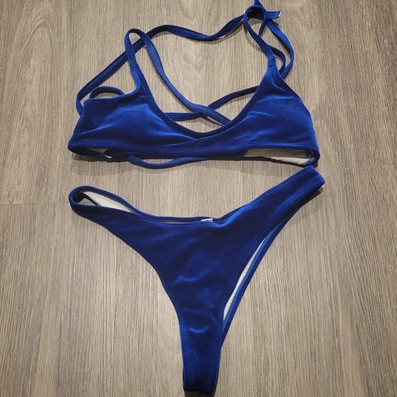 Deep Blue Velvet Crossback Bikini Set - Picture 1 of 2